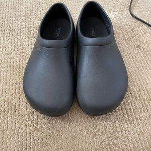 Black Unisex Non-Slip CROCS